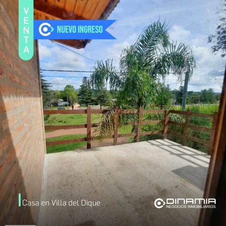 SE VENDE CASA DE DOS PISOS EN VILLA DEL DIQUE.