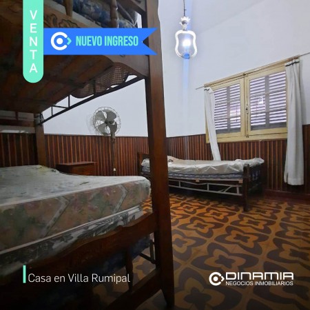 SE VENDE GRAN CASA EN UN AMPLIO TERRENO EN VILLA RUMIPAL