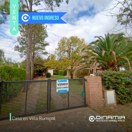 SE VENDE CASA CERCA DEL LAGO, EN VILLA RUMIPAL. 