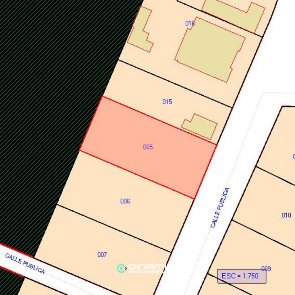 SE VENDE LOTE CERCA DEL CENTRO Y DEL LAGO, EN VILLA DEL DIQUE.