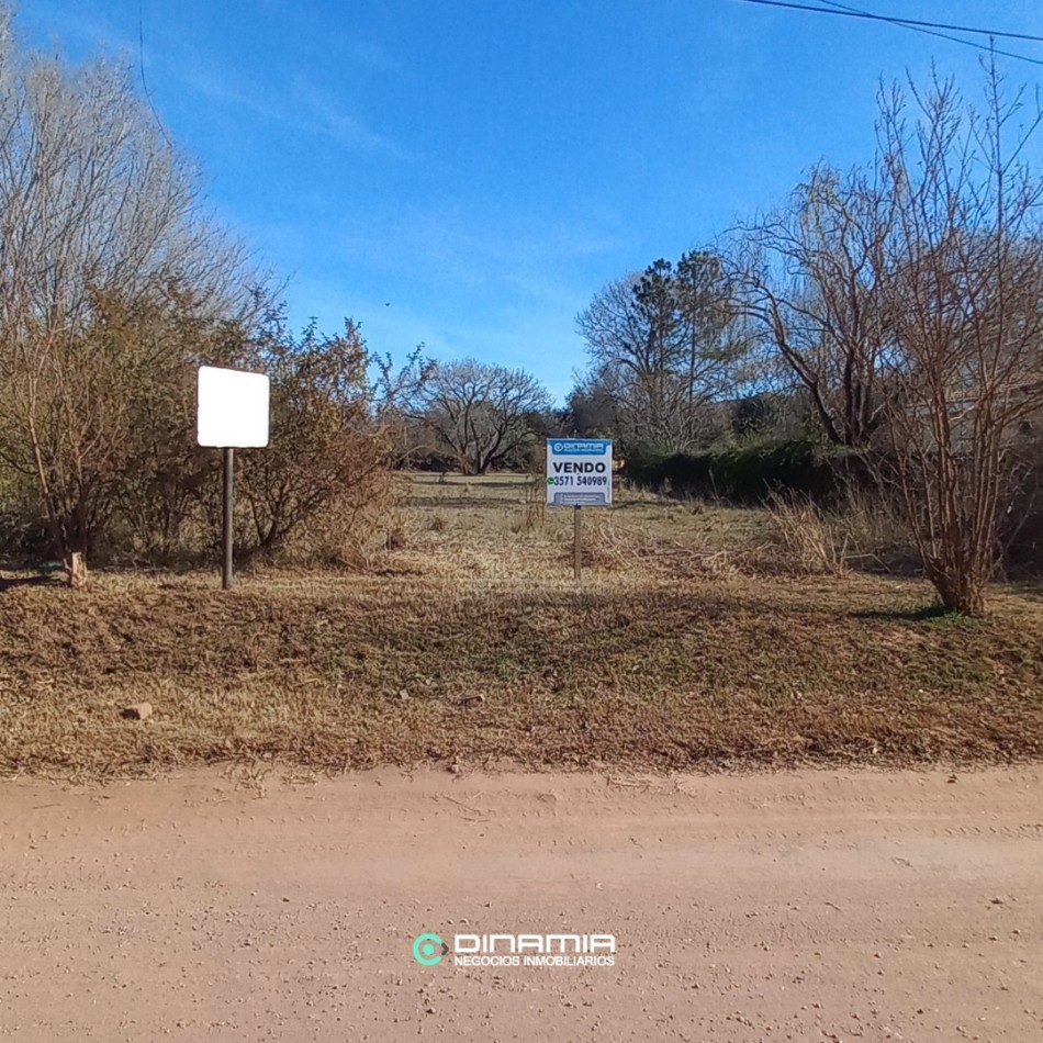 SE VENDE LOTE CERCA DEL CENTRO Y DEL LAGO, EN VILLA DEL DIQUE.