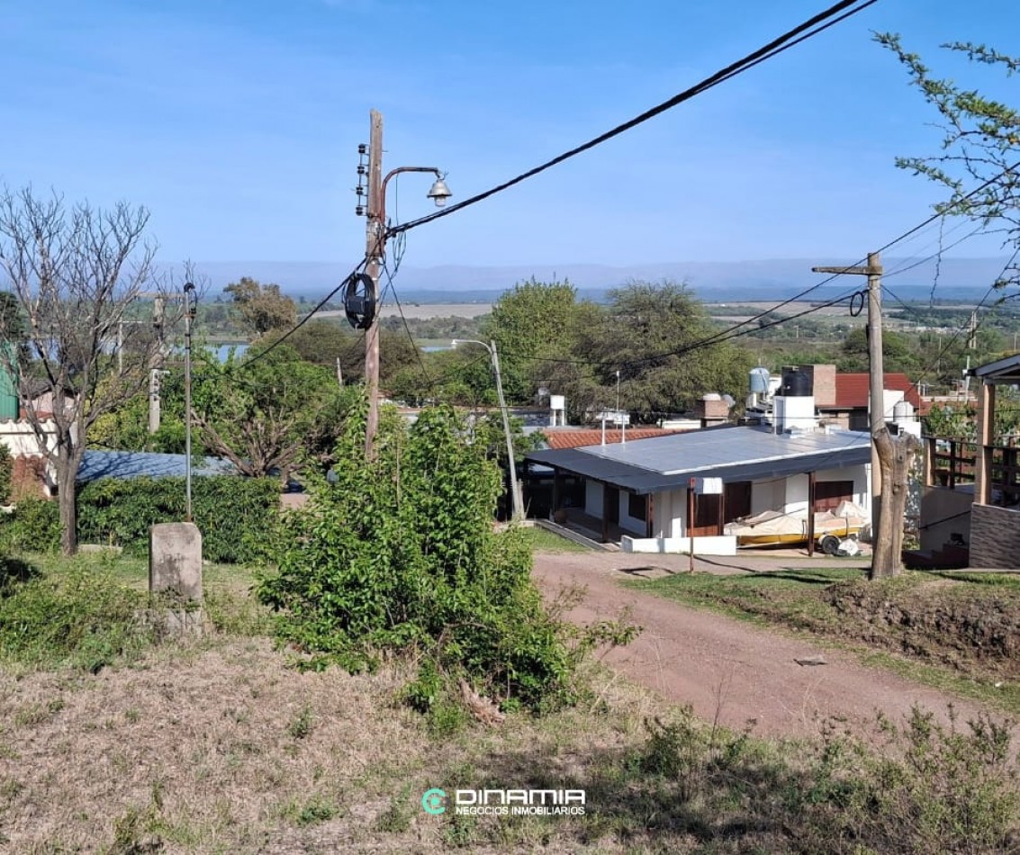 SE VENDE 2 LOTES EN ALTURA DENTRO DEL CLUB SCHNEEBELI