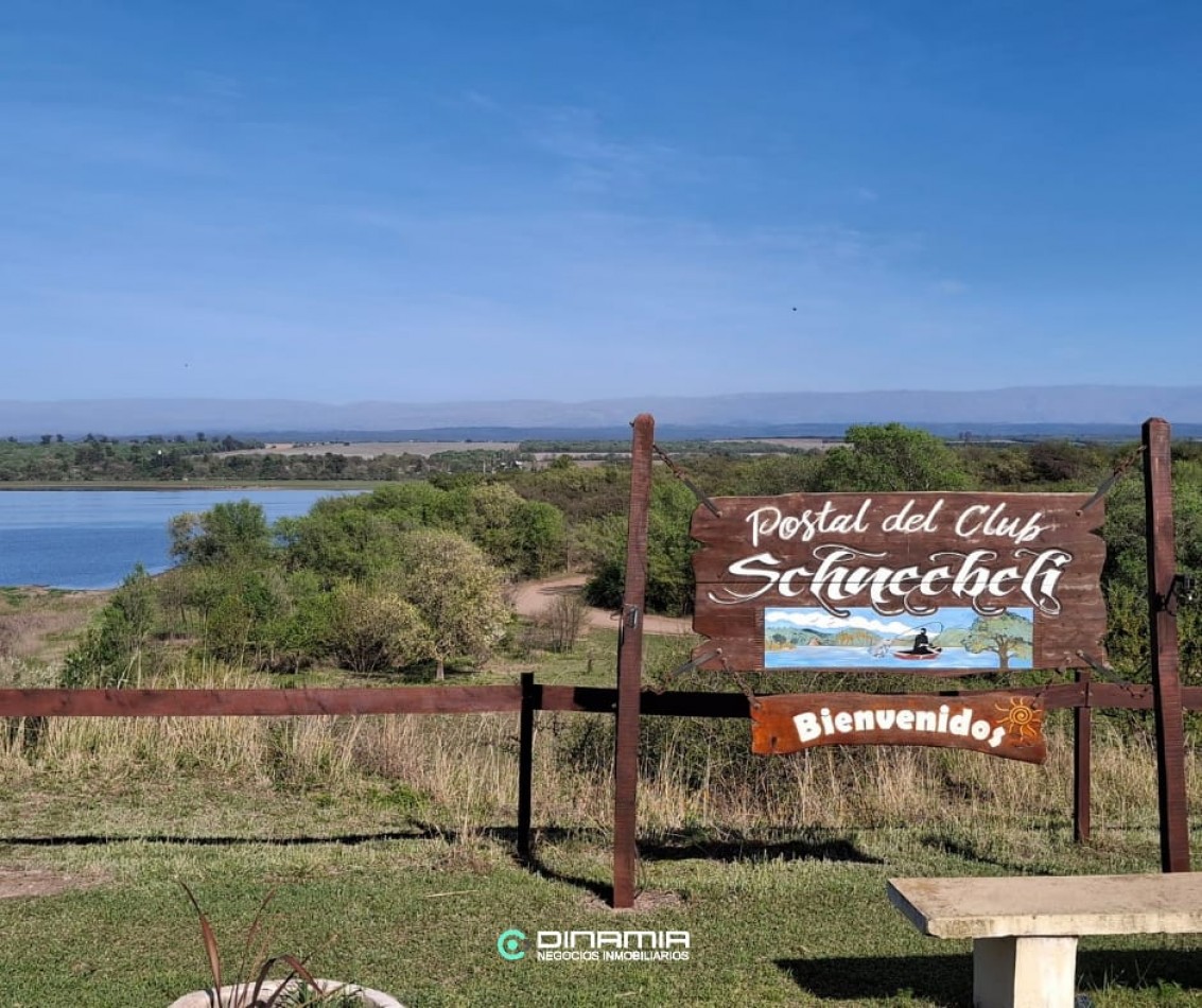 SE VENDE 2 LOTES EN ALTURA DENTRO DEL CLUB SCHNEEBELI