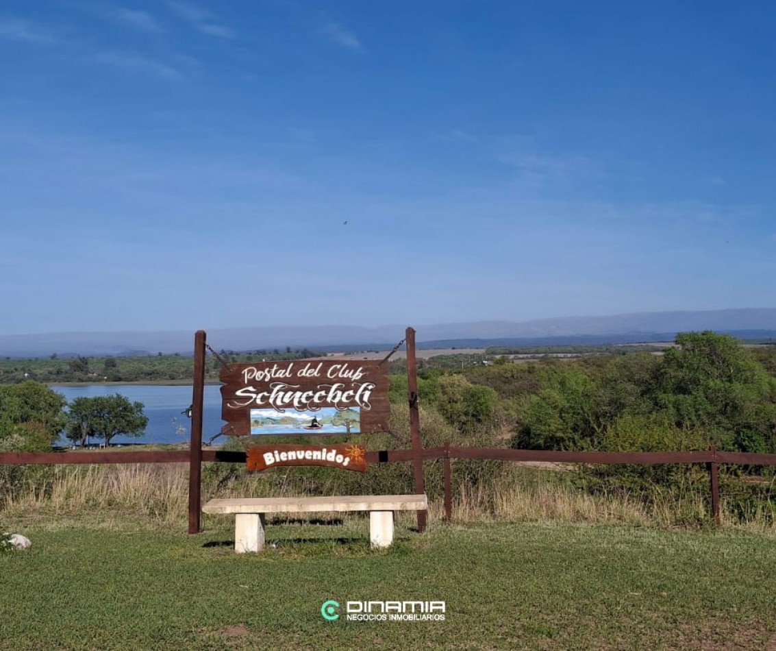 SE VENDE 2 LOTES EN ALTURA DENTRO DEL CLUB SCHNEEBELI