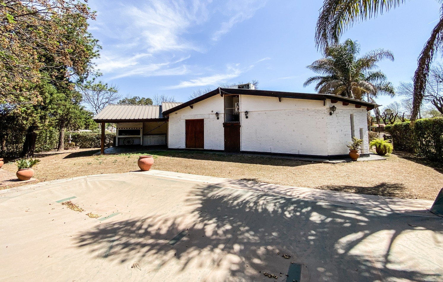 VENDO CASA EN VILLA RUMIPAL