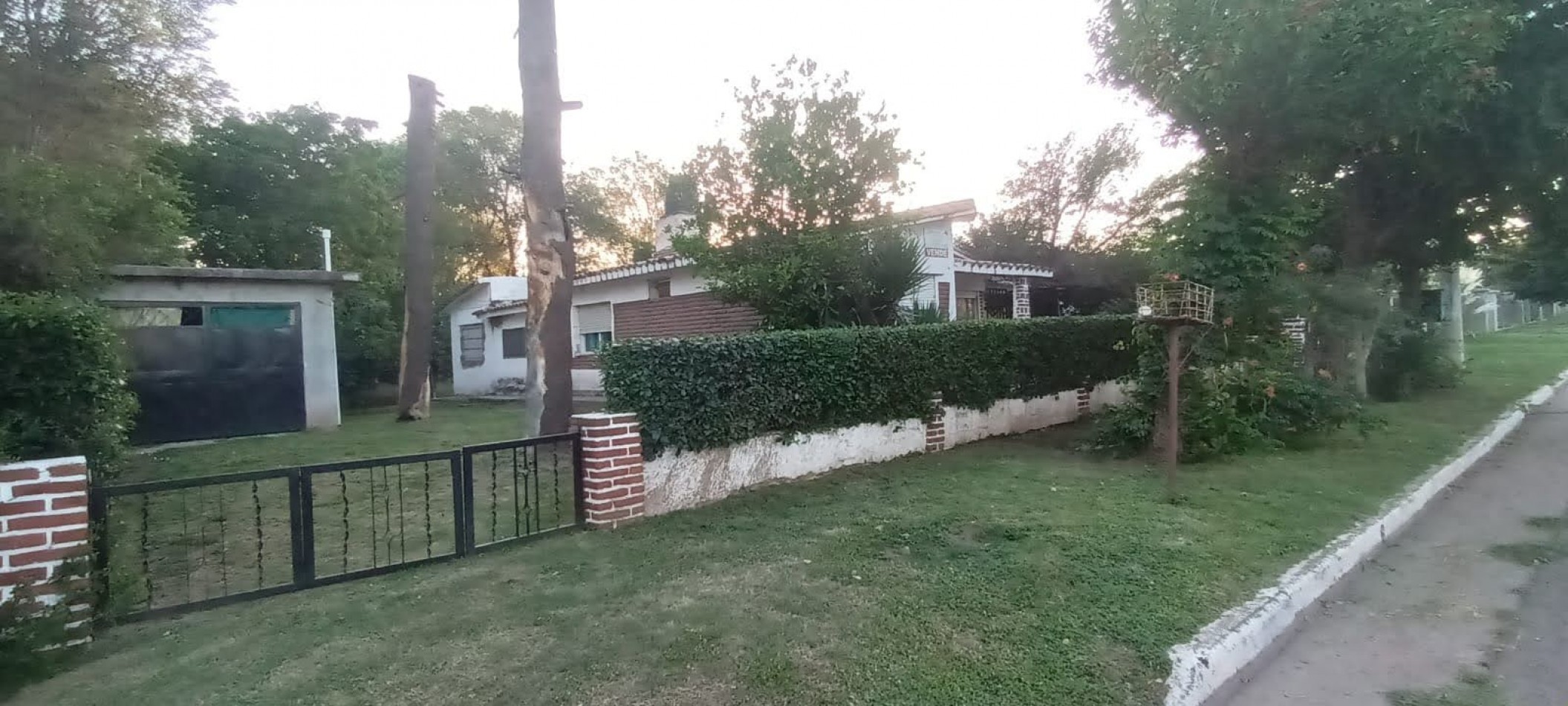 SE VENDE CASA EN VILLA DEL DIQUE