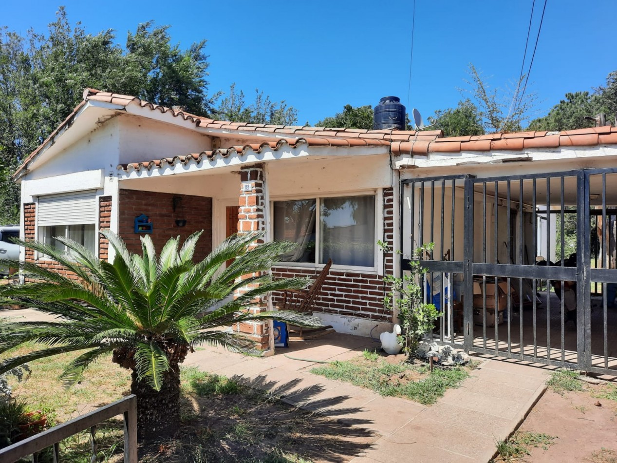 SE VENDE CASA EN VILLA DEL DIQUE