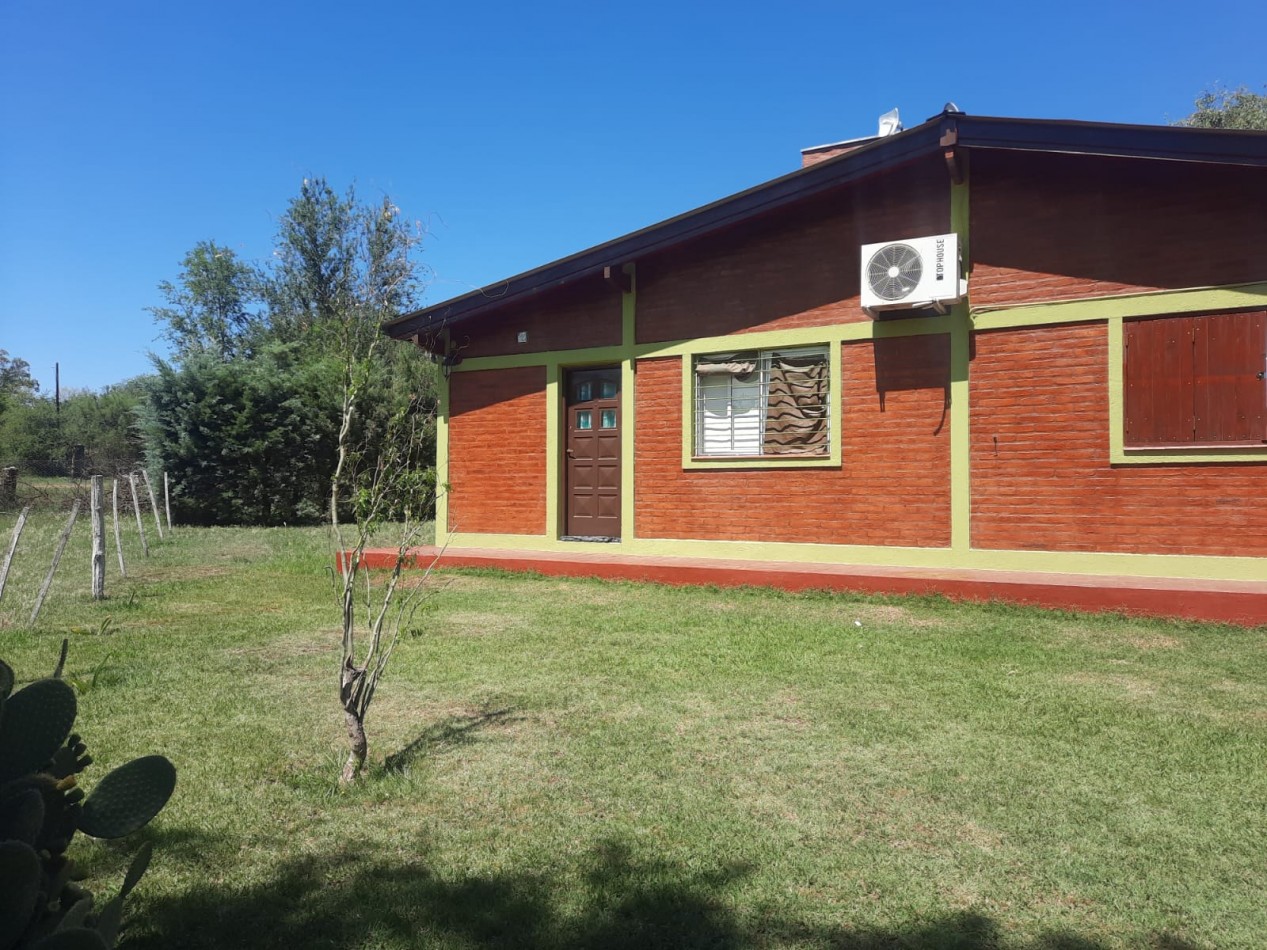 SE VENDE CASA, HERMOSA VISTA, EN VILLA DEL DIQUE.