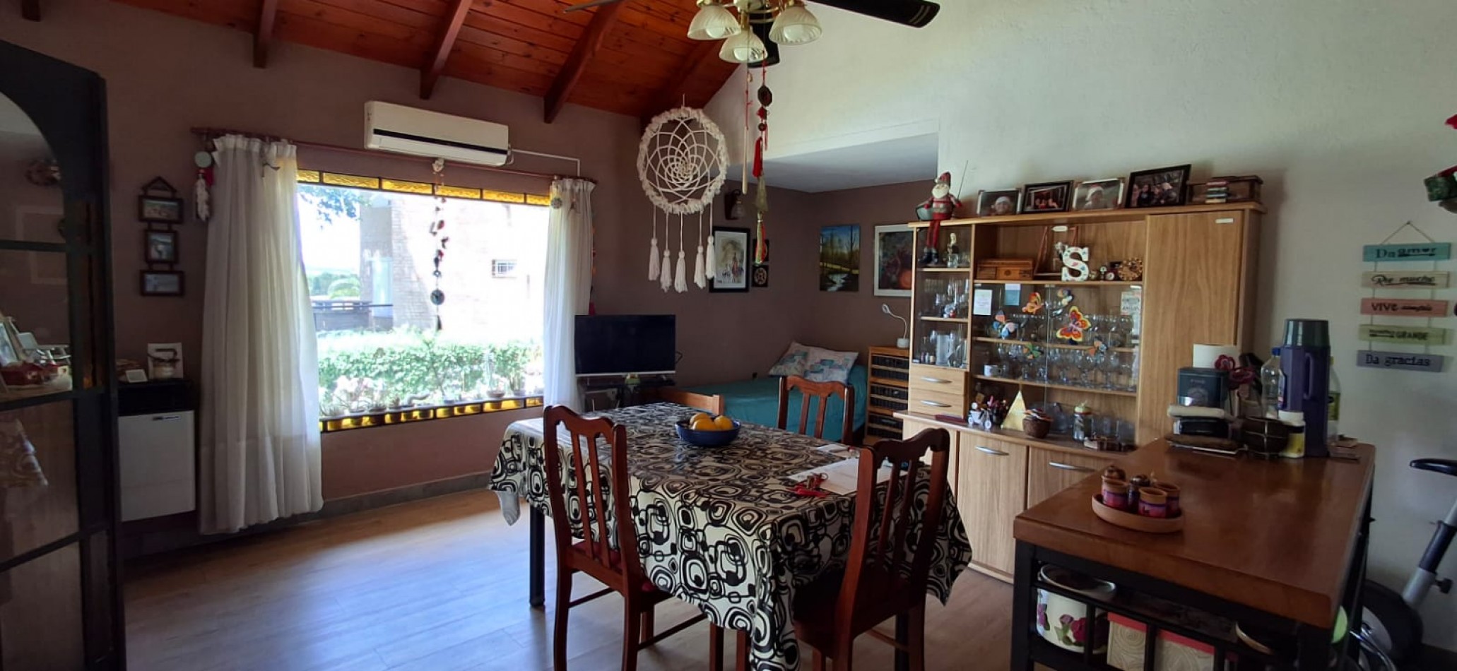 SE VENDE CASA CON DEPARTAMENTO EN VILLA GUADALUPE