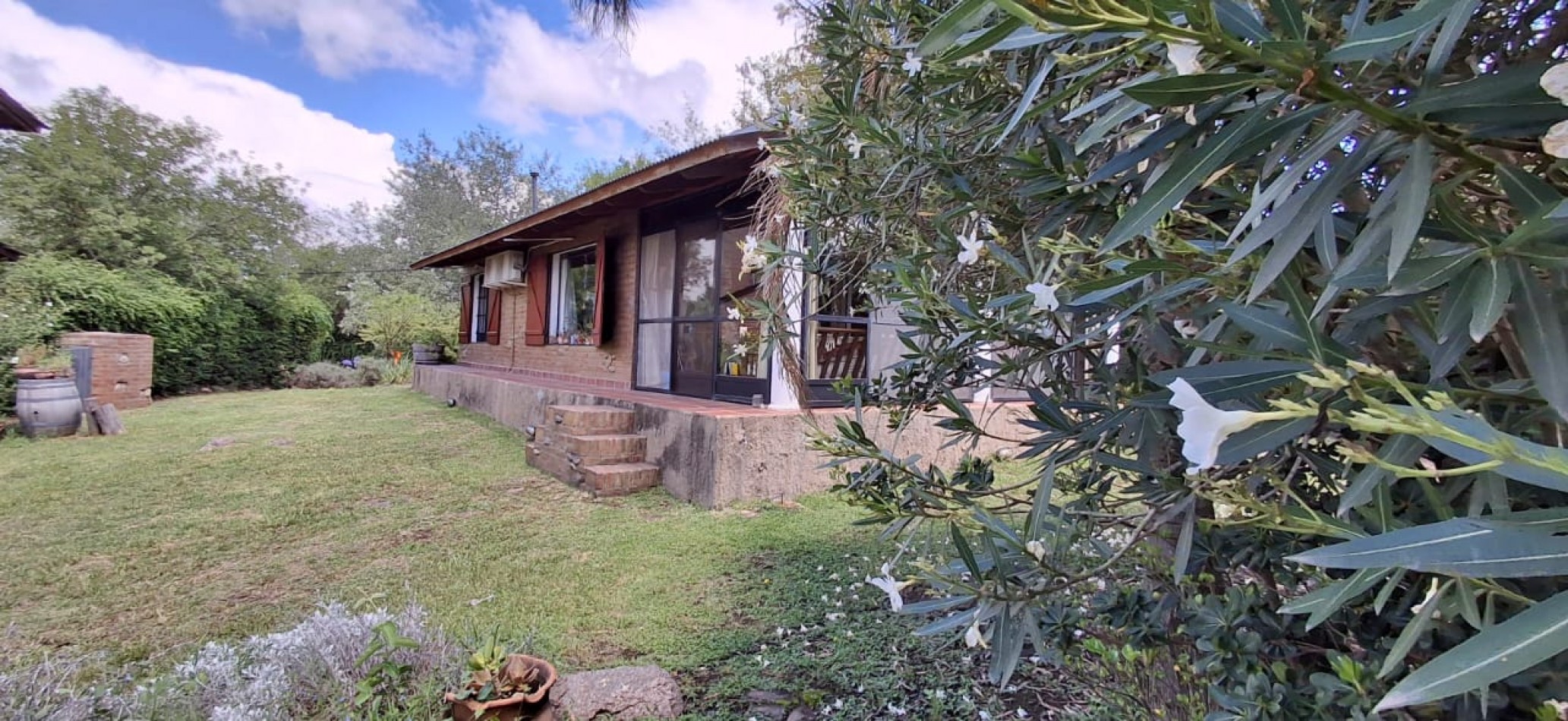 SE VENDE CASA CON DEPARTAMENTO EN VILLA GUADALUPE