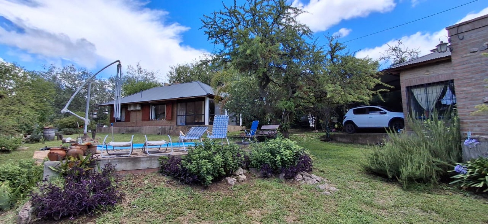 SE VENDE CASA CON DEPARTAMENTO EN VILLA GUADALUPE