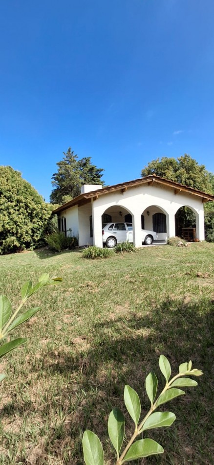 SE VENDE CASA EN VILLA RUMIPAL