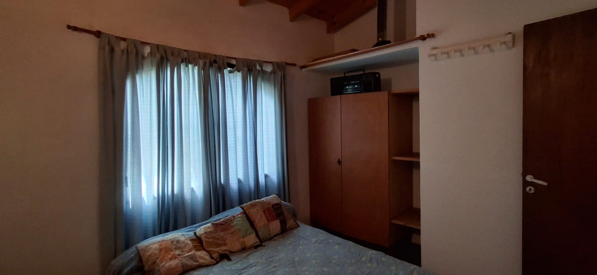 SE VENDE CASA EN VILLA RUMIPAL