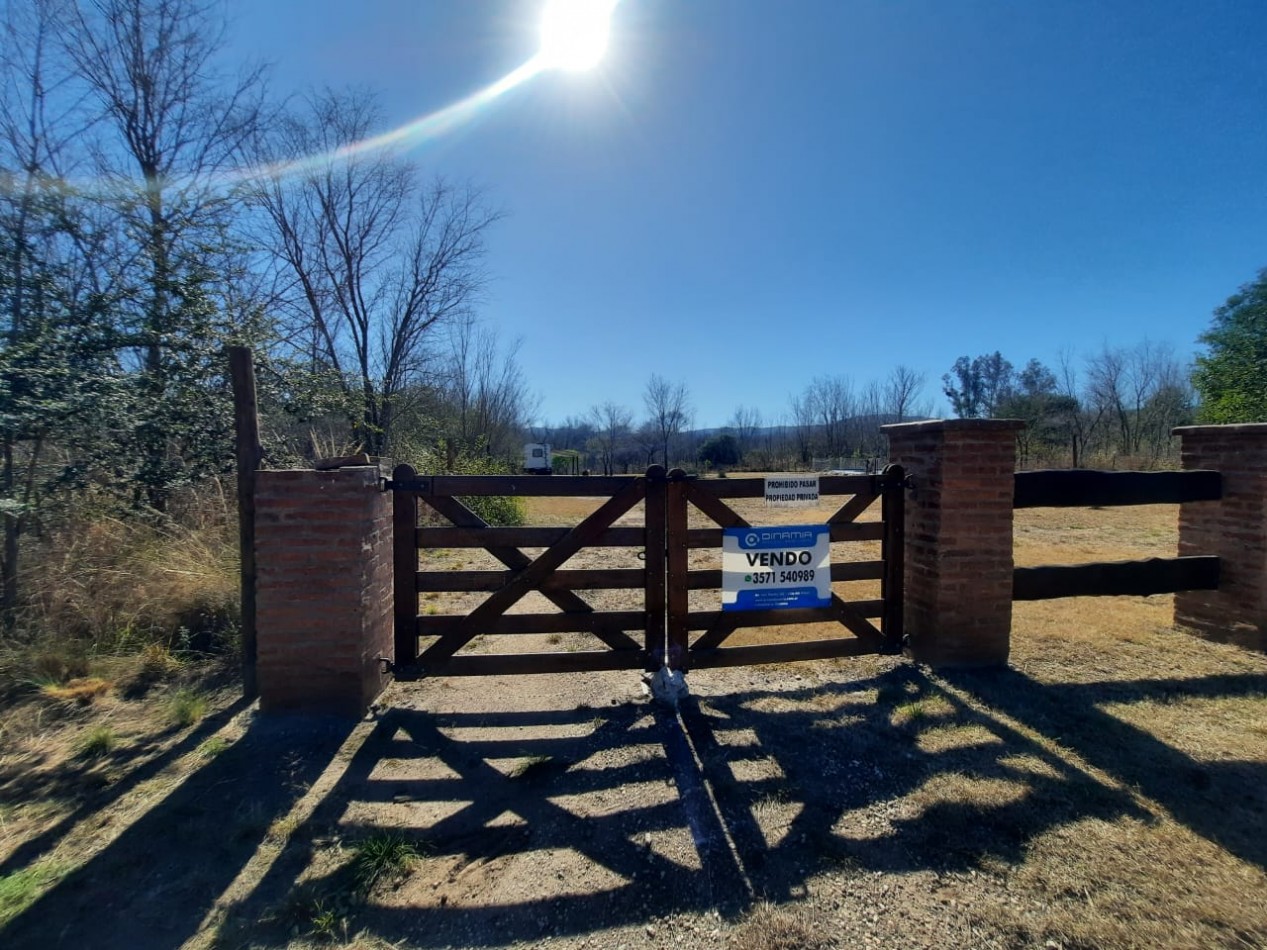 SE VENDE 2 TERRENOS EN VILLA RUMIPAL.