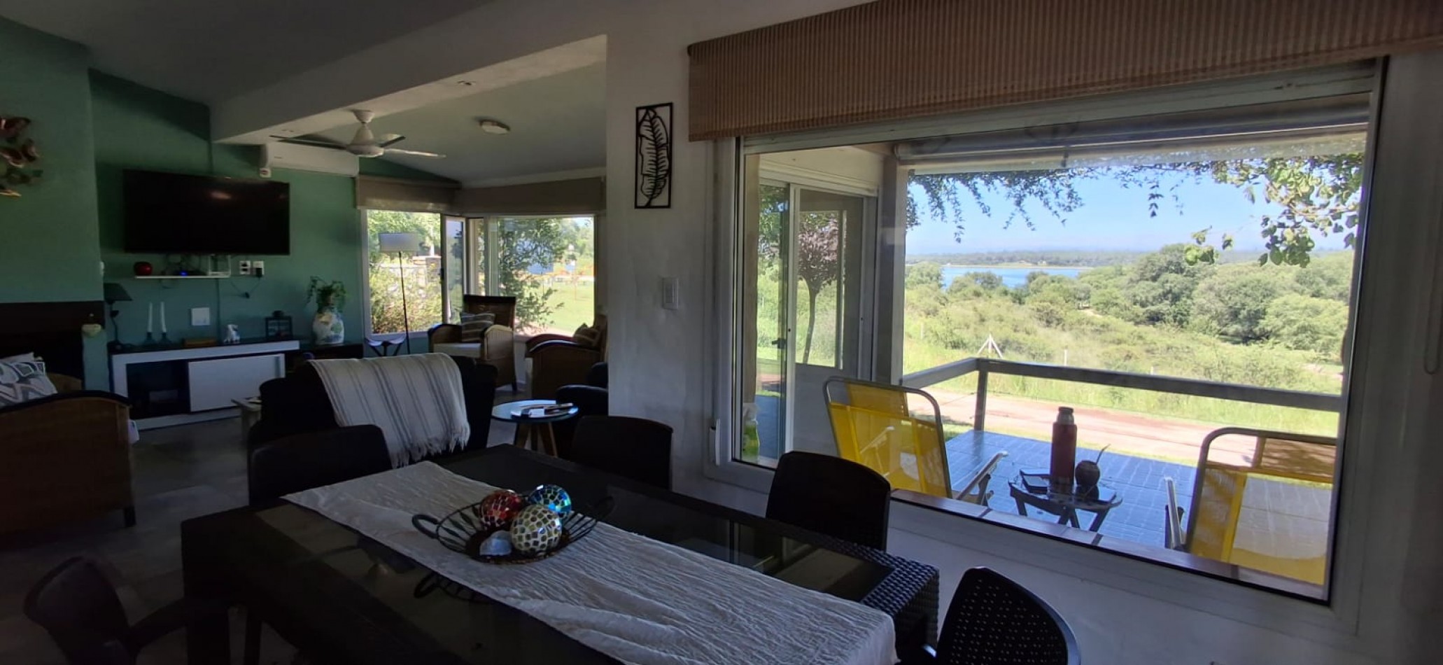 SE VENDE CASA HERMOSA VISTA EN CLUB SCHNEBELLI, VILLA RUMIPAL