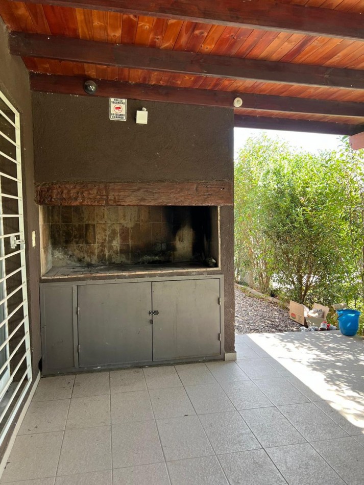 SE VENDE CASA EN VILLA NATURALEZA, VILLA RUMIPAL