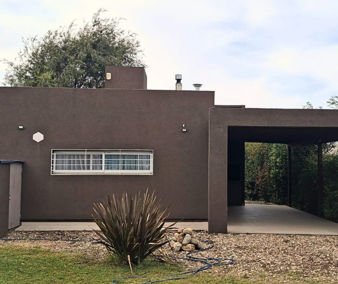 SE VENDE CASA EN VILLA NATURALEZA, VILLA RUMIPAL