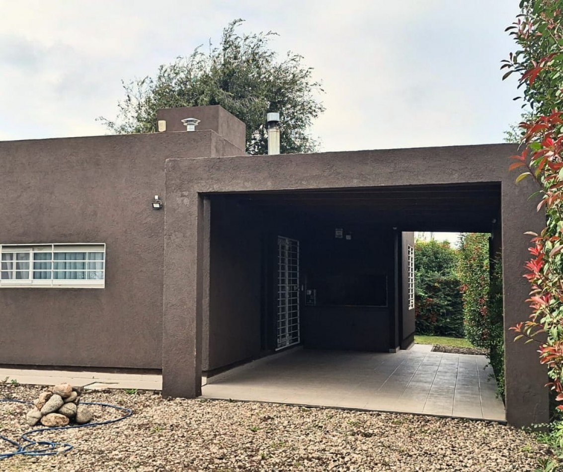 SE VENDE CASA EN VILLA NATURALEZA, VILLA RUMIPAL