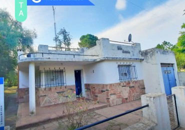 SE VENDE GRAN CASA EN UN AMPLIO TERRENO EN VILLA RUMIPAL