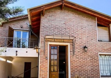 Se Vende Hermosa Casa cerca del Lago