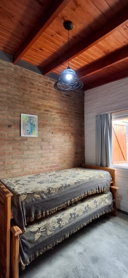 HERMOSA CASA EN VENTA EN VILLA DEL DIQUE