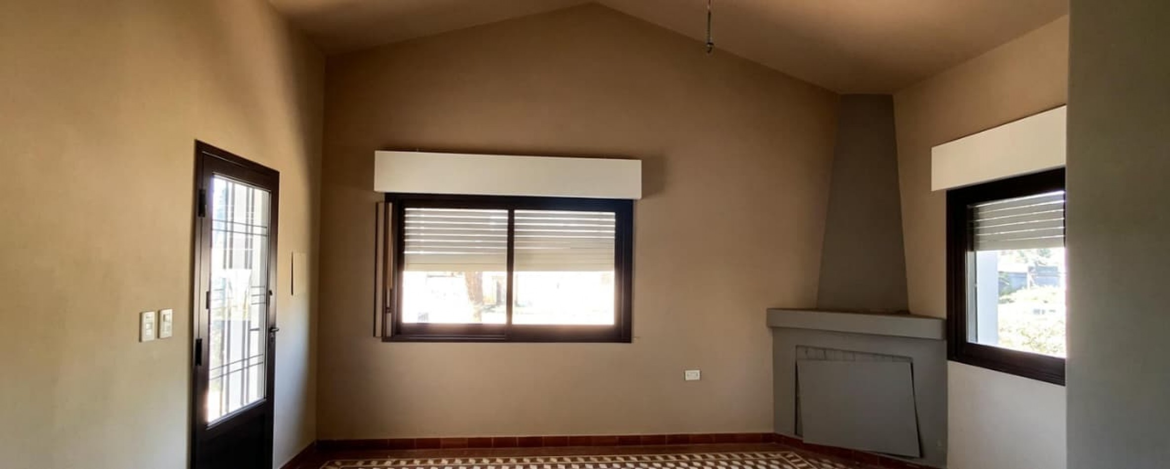 SE VENDE CASA EN VILLA DEL DIQUE