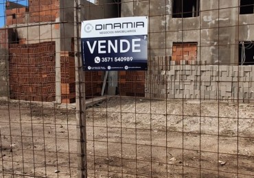 SE VENDEN 2 LOTES MAS 1 LOTE CON OBRA EN CONSTRUCCION EN VILLA DEL DIQUE 