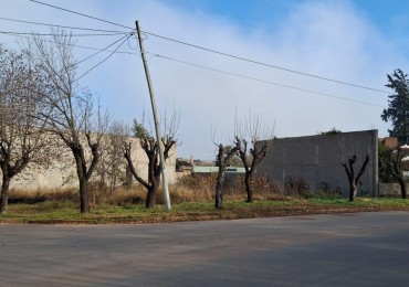 SE VENDE LOTE FRENTE A PLAZA PRINCIPAL, EN ZONA A, VILLA RUMIPAL